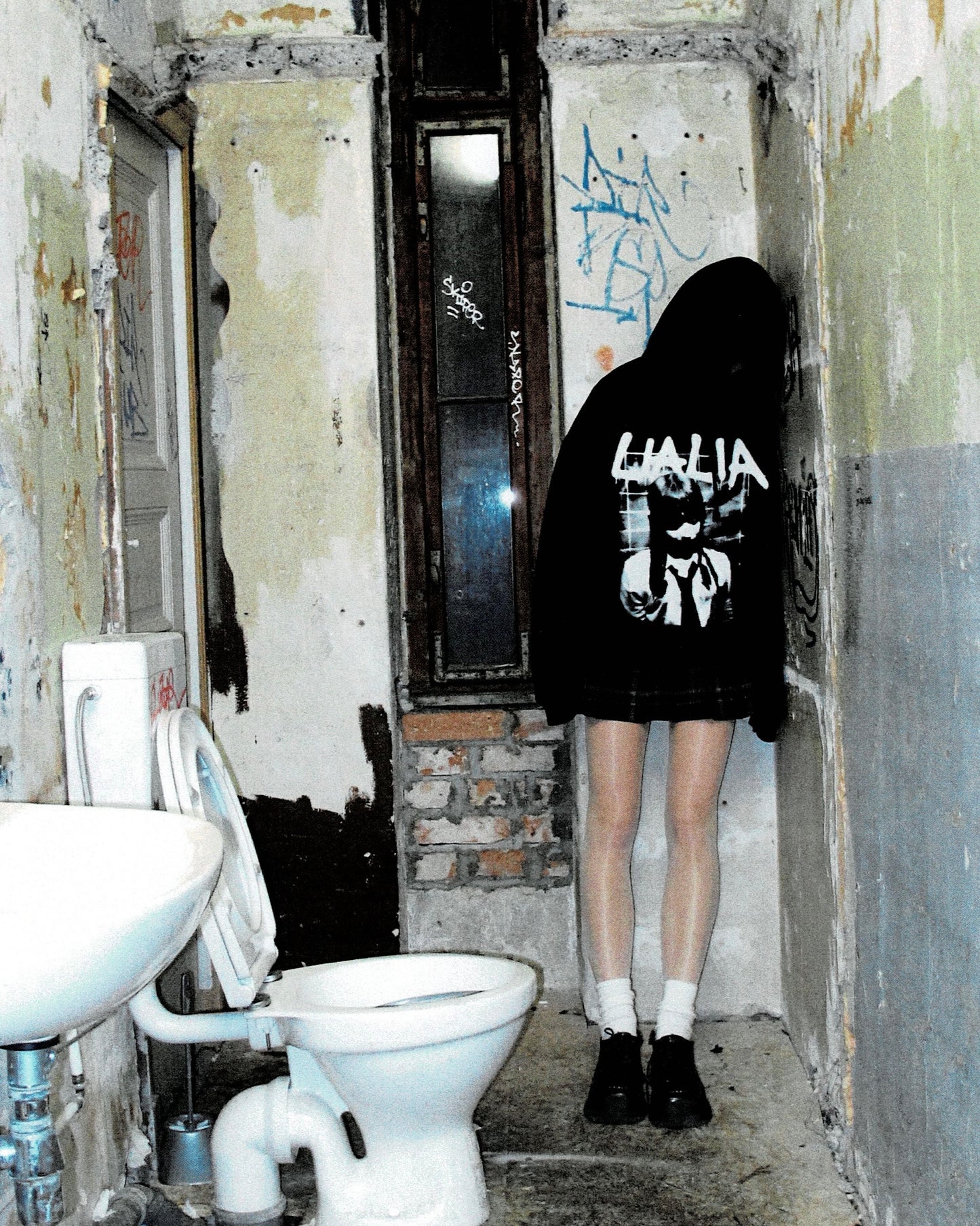 ANGST HOODIE