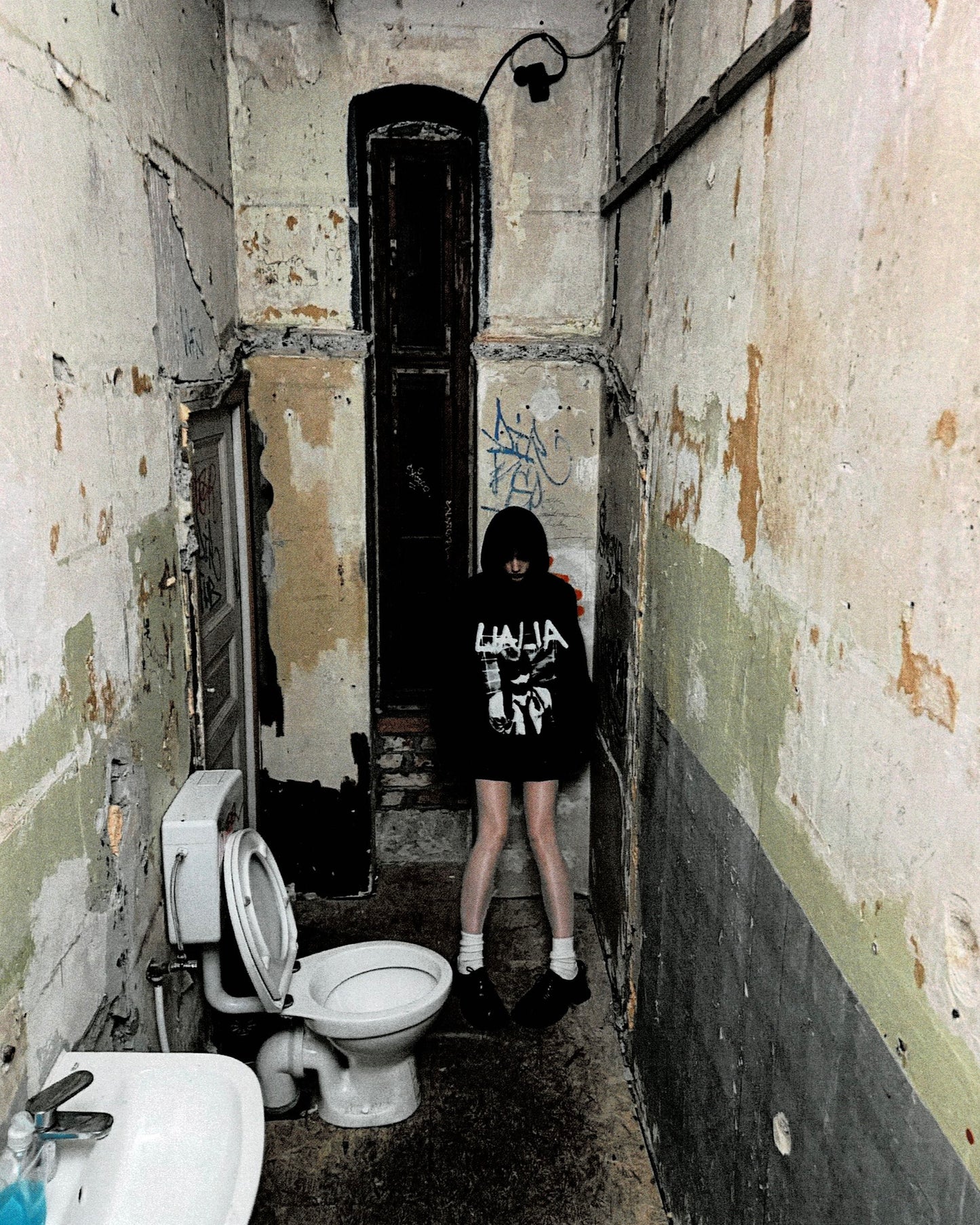 ANGST HOODIE